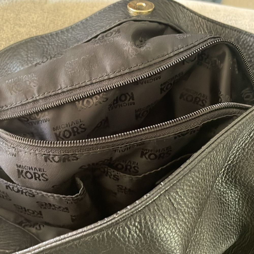 Michael Kors - Classic Y2K Handbag - Black - Picture 12 of 12